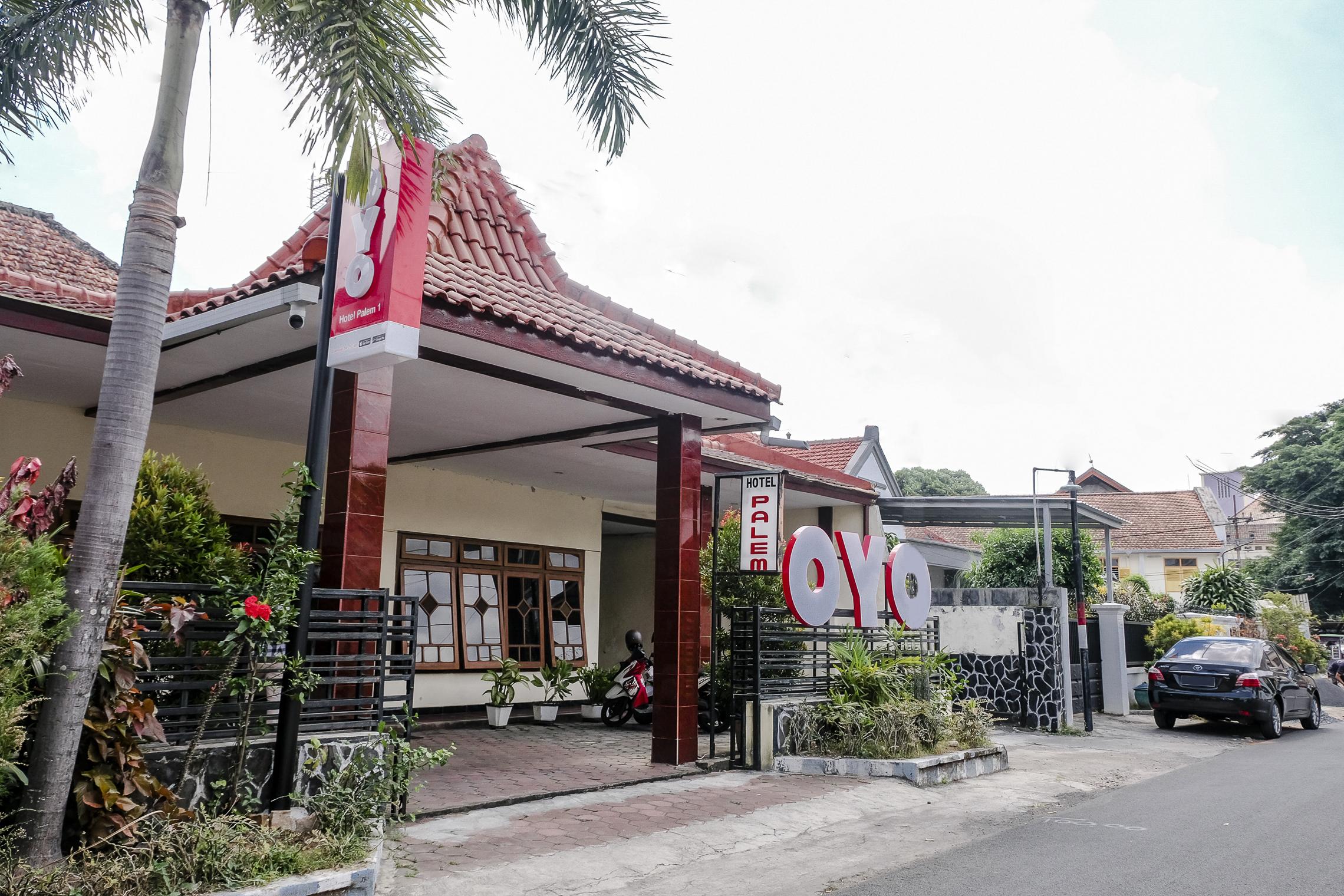 OYO 1036 Hotel Palem 1 Malang Exterior foto